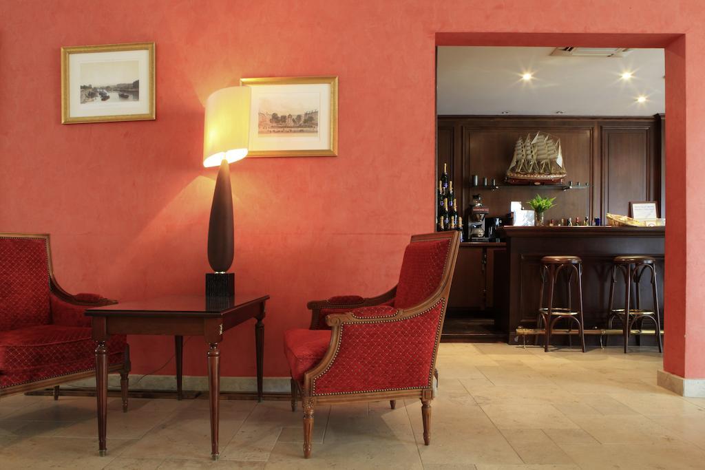 Amiral Hotel Paris Exterior photo